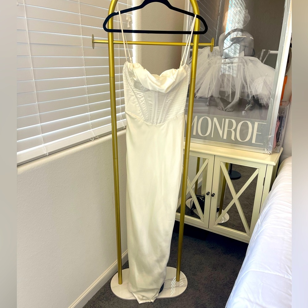 House of CB Charmaine dress in size small (Plus cup)